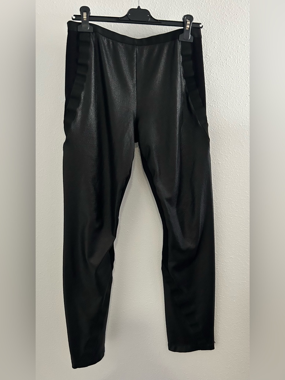 BCBGMaxAzria Black Faux-Leather Skinny Pants